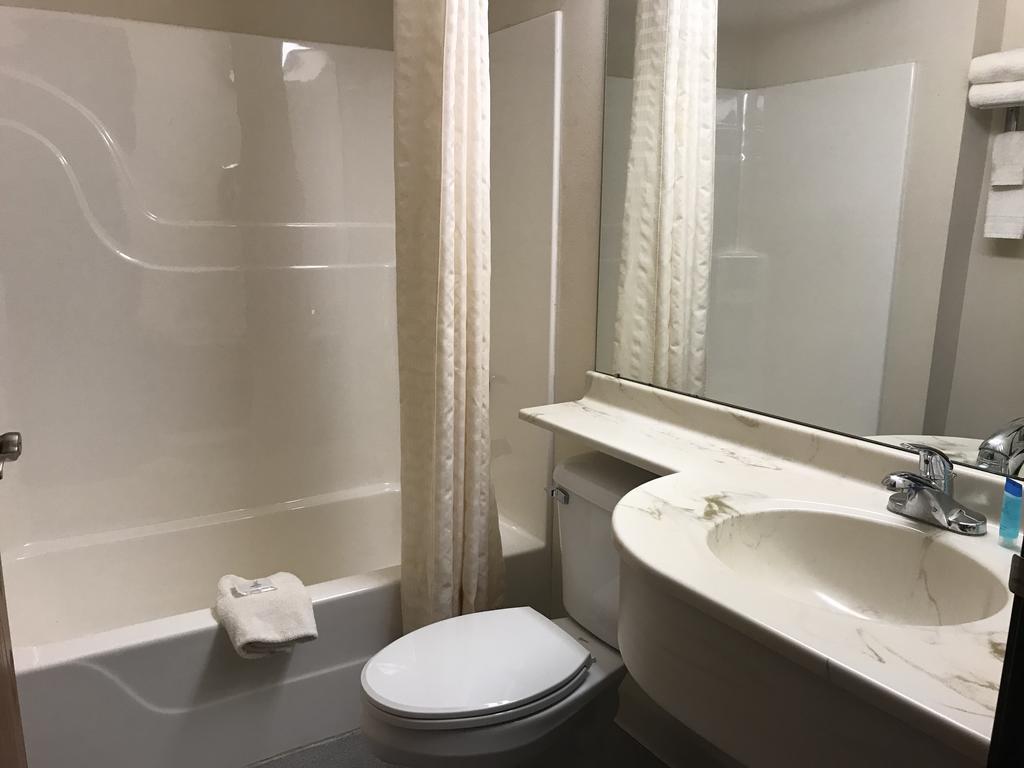 Monroe Heights גרוב סיטי מראה חיצוני תמונה